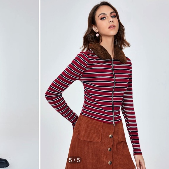 Womens Small Striped Print Zip Up T-Shirt red black white - Picture 2 of 12